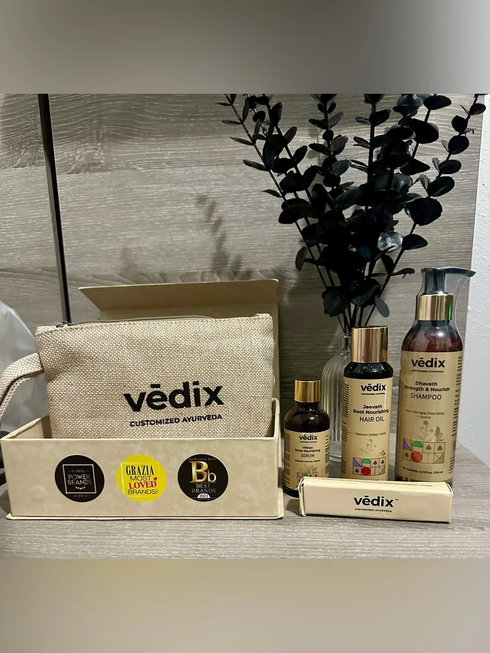 Vedix Anti-Hairfall Regimen ( gift box)
